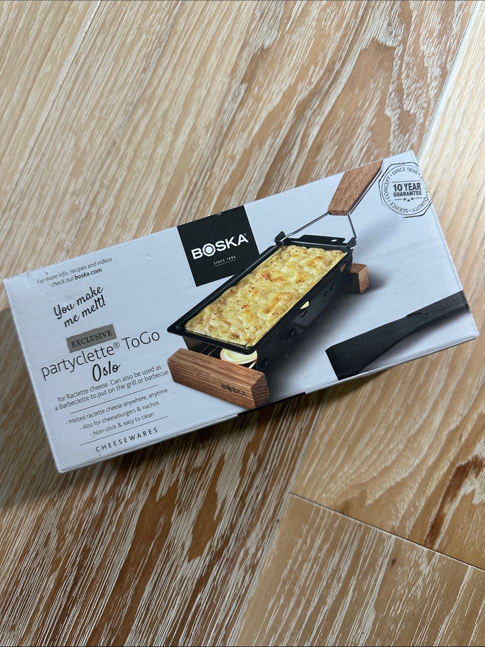 NEW Partyclette ToGo Oslo Raclette Pan in Black with Wood